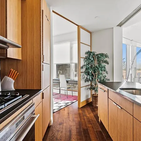Luxurious 4 Bedroom Penthouse In Nyc